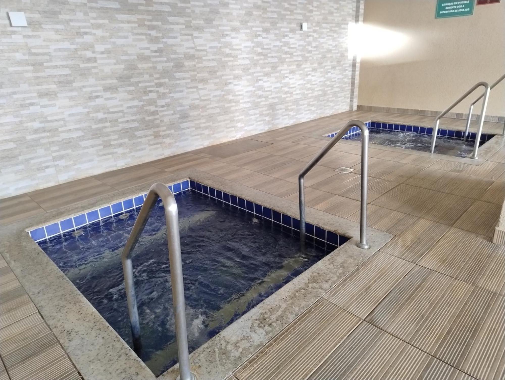 Casa Da Madeira Caldas Novas - Achei Ferias - Com Roupa De Cama Kültér fotó